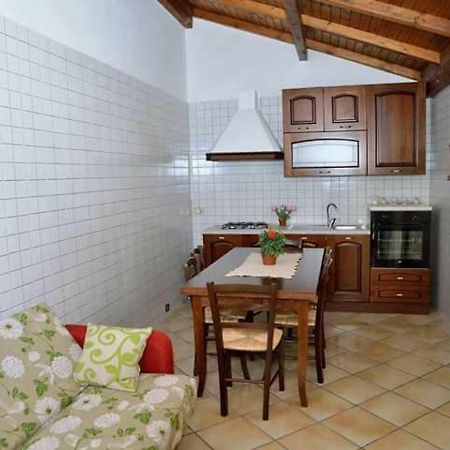 קאסטלמארה דל גולפו Casa Vacanza Isola Sul Mare מראה חיצוני תמונה