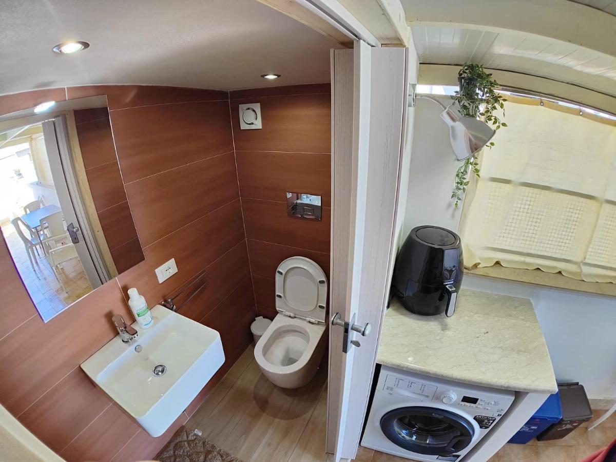 קאסטלמארה דל גולפו Casa Vacanza Isola Sul Mare מראה חיצוני תמונה