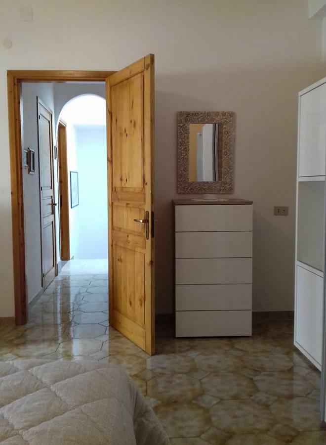 קאסטלמארה דל גולפו Casa Vacanza Isola Sul Mare מראה חיצוני תמונה